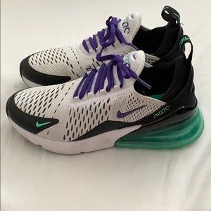 Women’s Air Max 270’s size 6.5